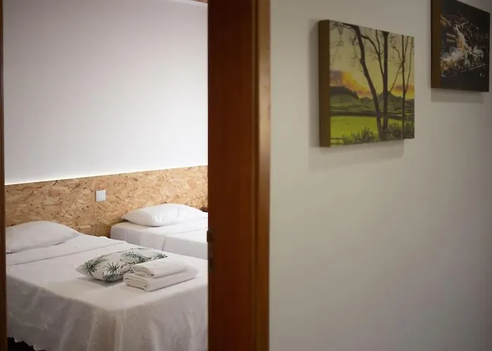 Cantinho Do Cruzeiro Lajes 펜션 *