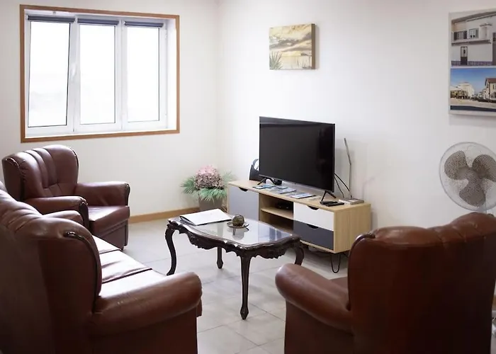 Cantinho Do Cruzeiro Lajes * Praia da Vitória